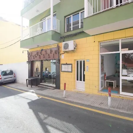 - Rest Near The Beach Apartment Alcala (Tenerife)